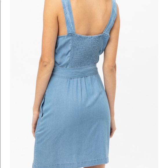 Button Down Denim Dress - Picture 3 of 5